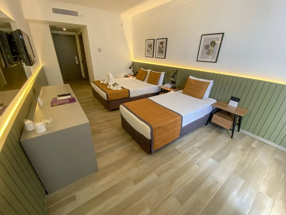 Standard Room, Main Building