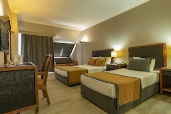 Queen's Park Resort Göynük - Her Şey Dâhil