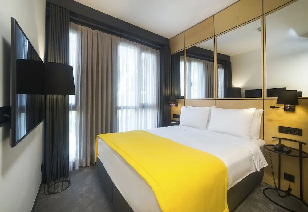 Economy Tek Büyük Yataklı Oda