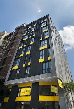 Trip Park Hotel