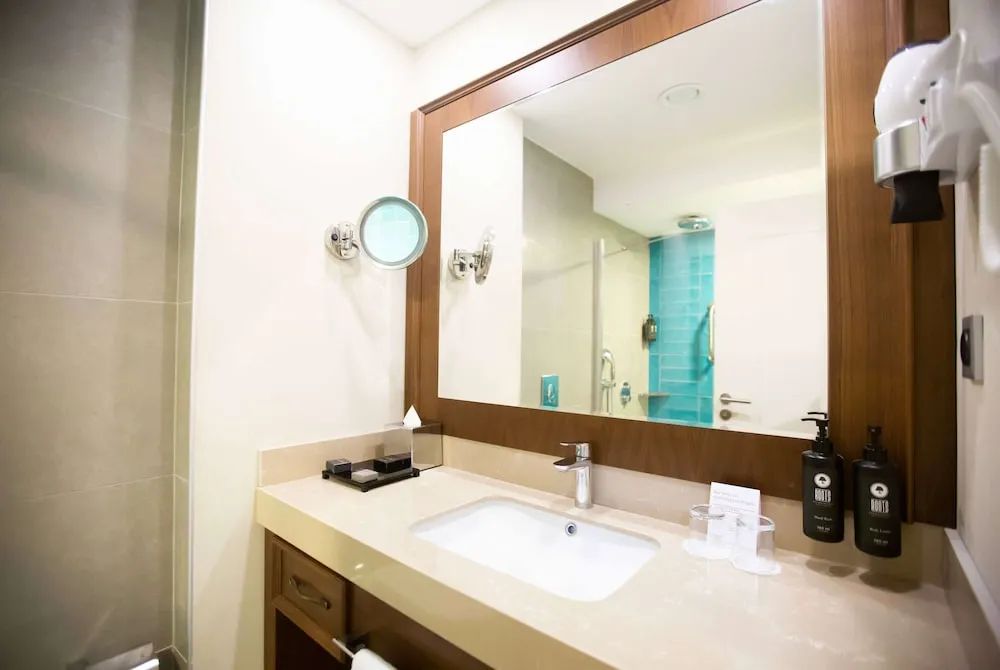 Family Süit, Balkon, Havuz Manzaralı (1 Kingbed, 1 Single Bed)