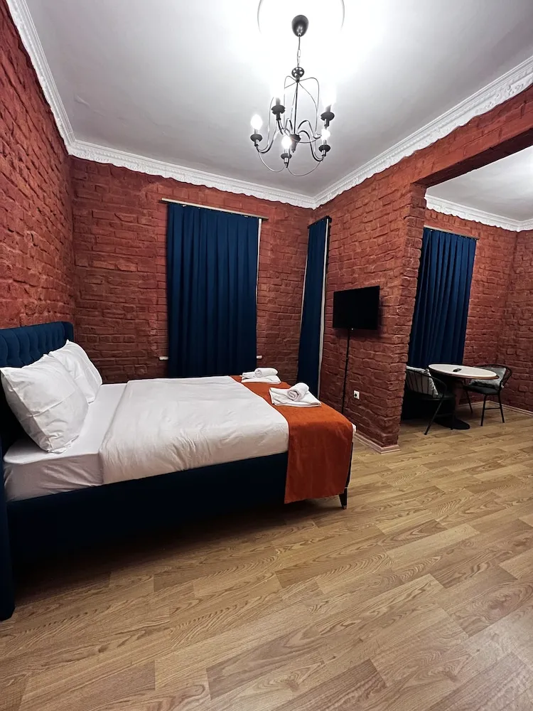Tek Büyük Yataklı Oda, Şehir Manzaralı