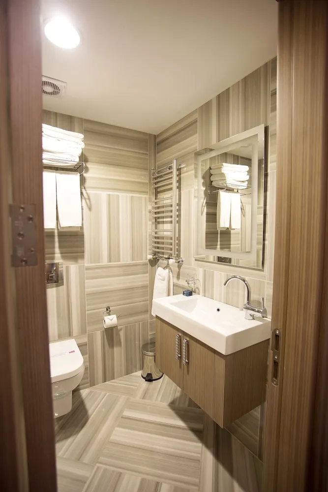 Family Üç Kişilik Oda