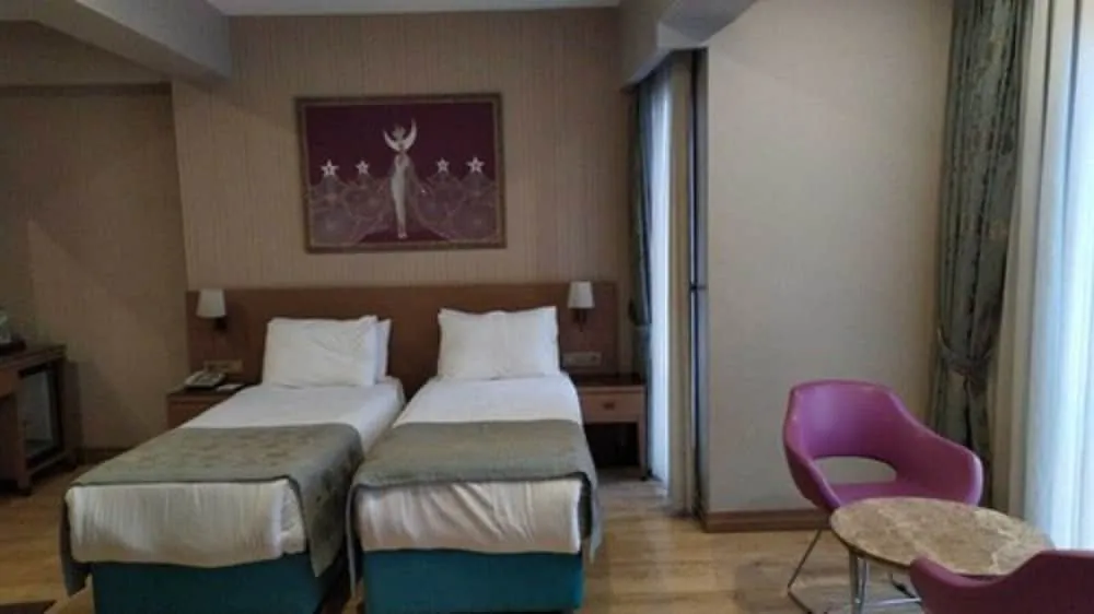 Standard İki Ayrı Yataklı Oda