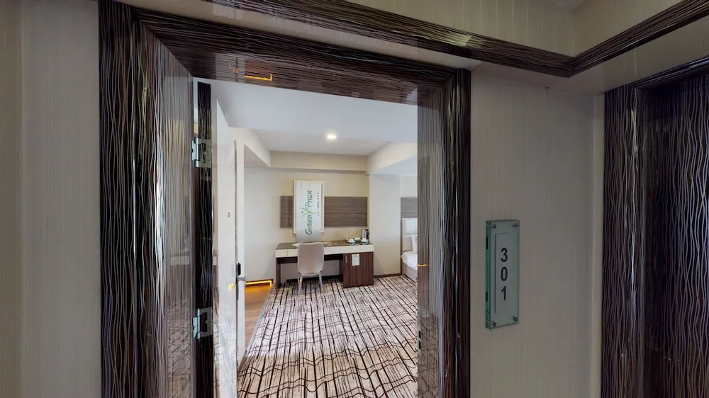 Comfort Üç Kişilik Oda, Sigara İçilmez, Şehir Manzaralı