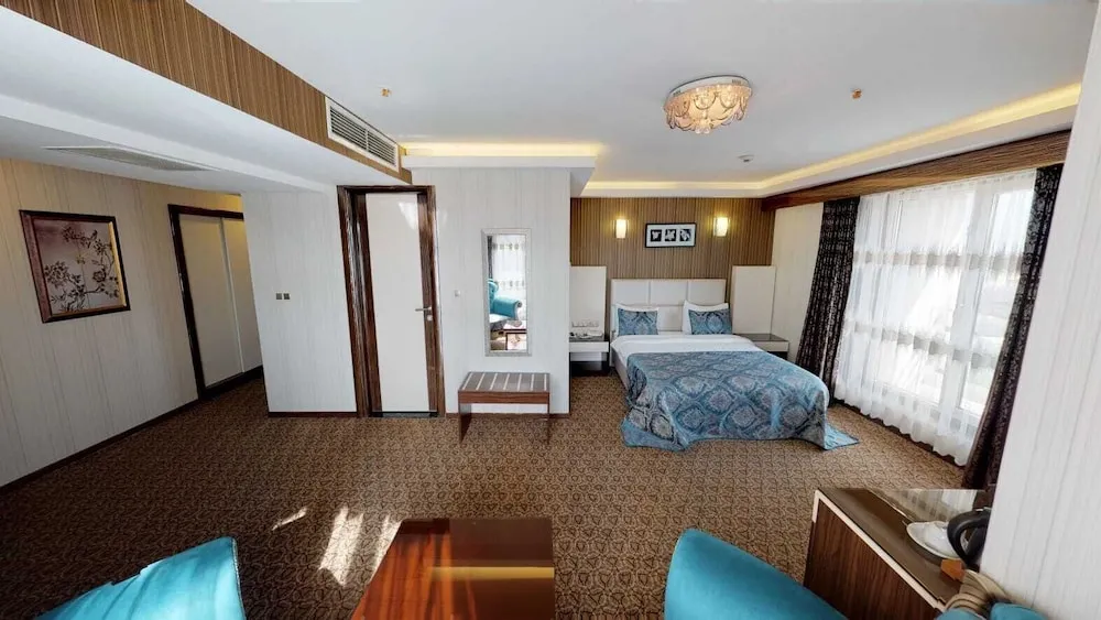 Deluxe Oda, Şehir Manzaralı, Köşe