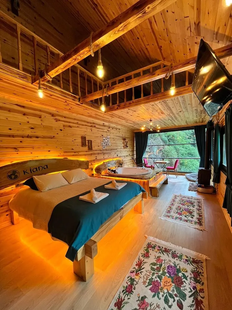 Deluxe Bungalov