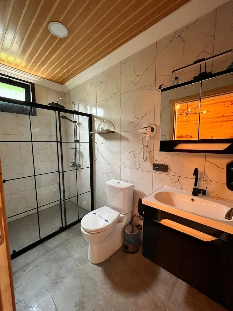 Deluxe Bungalov