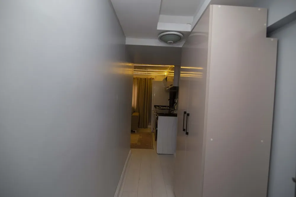 Apart 104