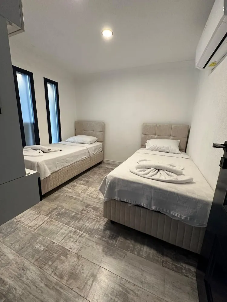 Traditional Apart Daire