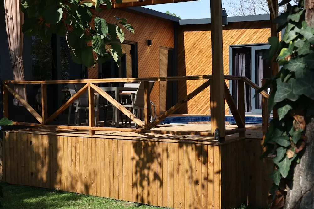 Superior Tiny Garden View