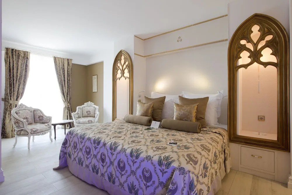 Deluxe Oda (Turkish Bath)