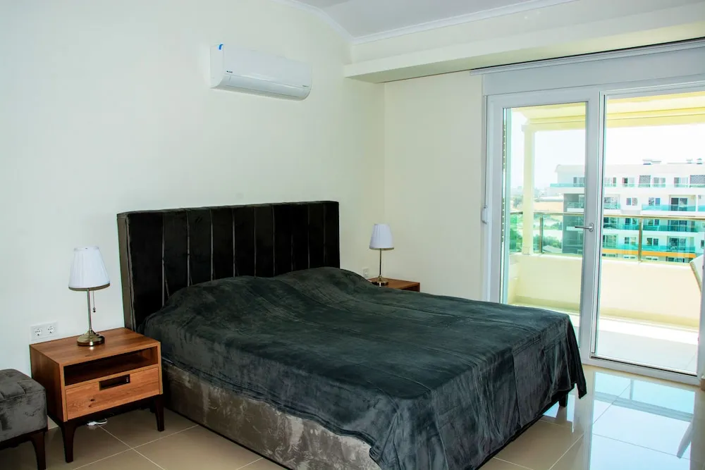Family Çatı Katı Süiti (Penthouse)
