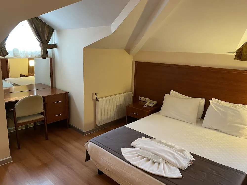 Junior Stüdyo Süit, Sigara İçilmez, Şehir Manzaralı