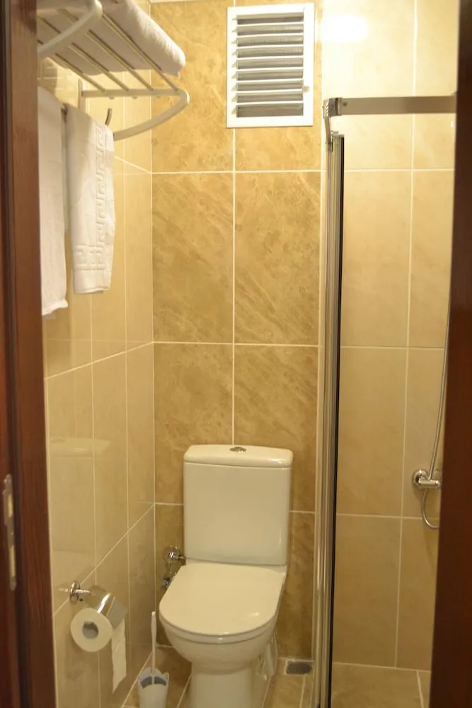 Standard Üç Kişilik Oda