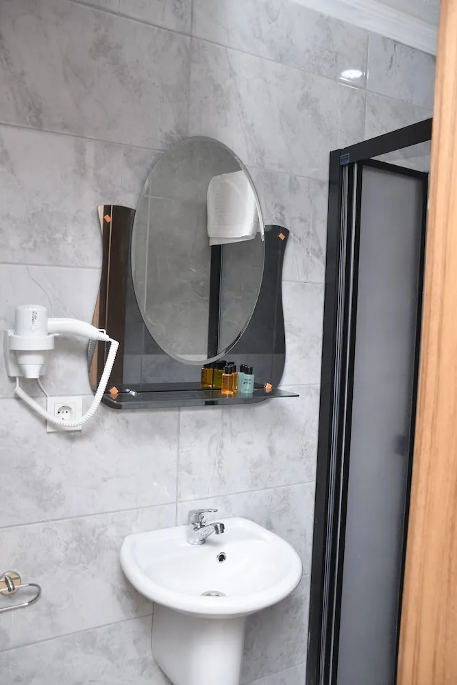 Standard Üç Kişilik Oda