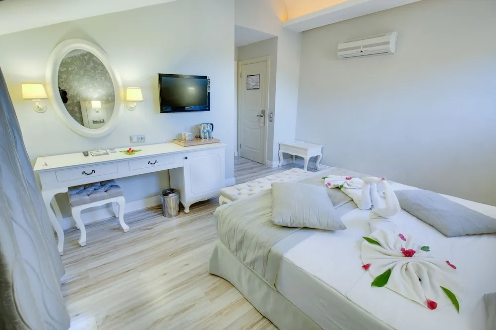 Deluxe Tek Büyük Yataklı Oda, 1 Yatak Odası