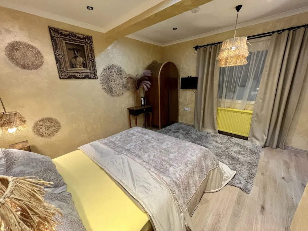 Brown Deluxe Room