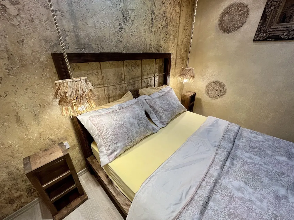 Brown Deluxe Room