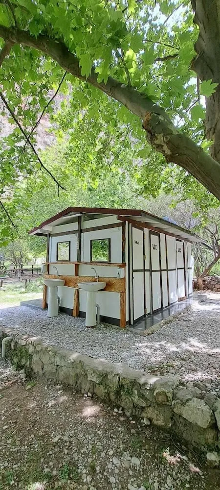 Design Çadır, Dağ Manzaralı, Bahçeli