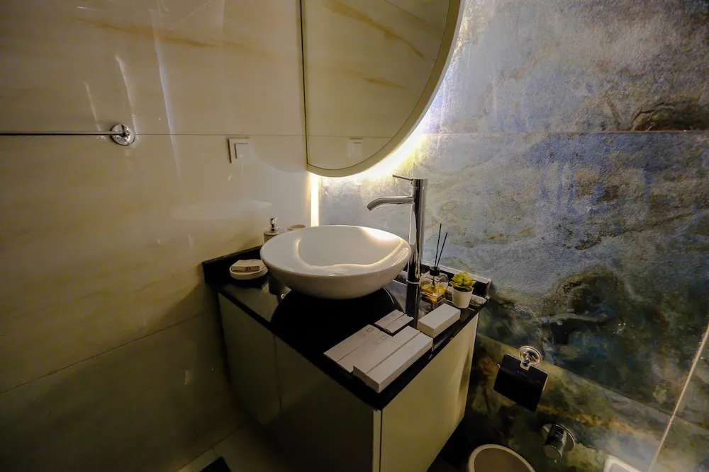 Deluxe Oda, 1 Yatak Odası, Balkon, Havuz Manzaralı