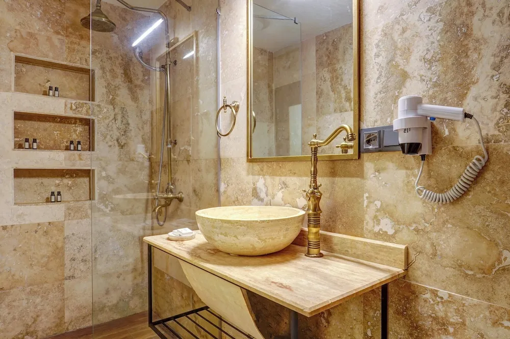 King Suite with Hammam and Sauna