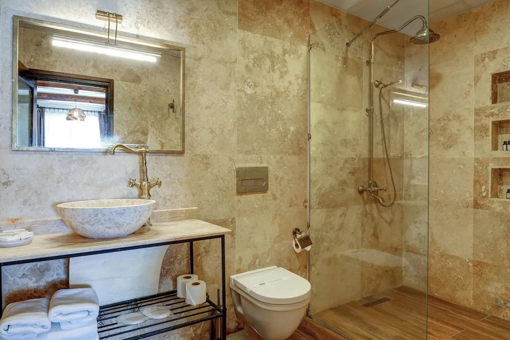 Royal Stone Suite with Jacuzzi