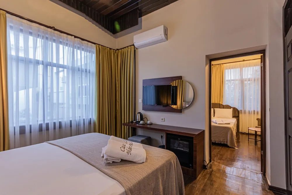 Family Süit, Balkon