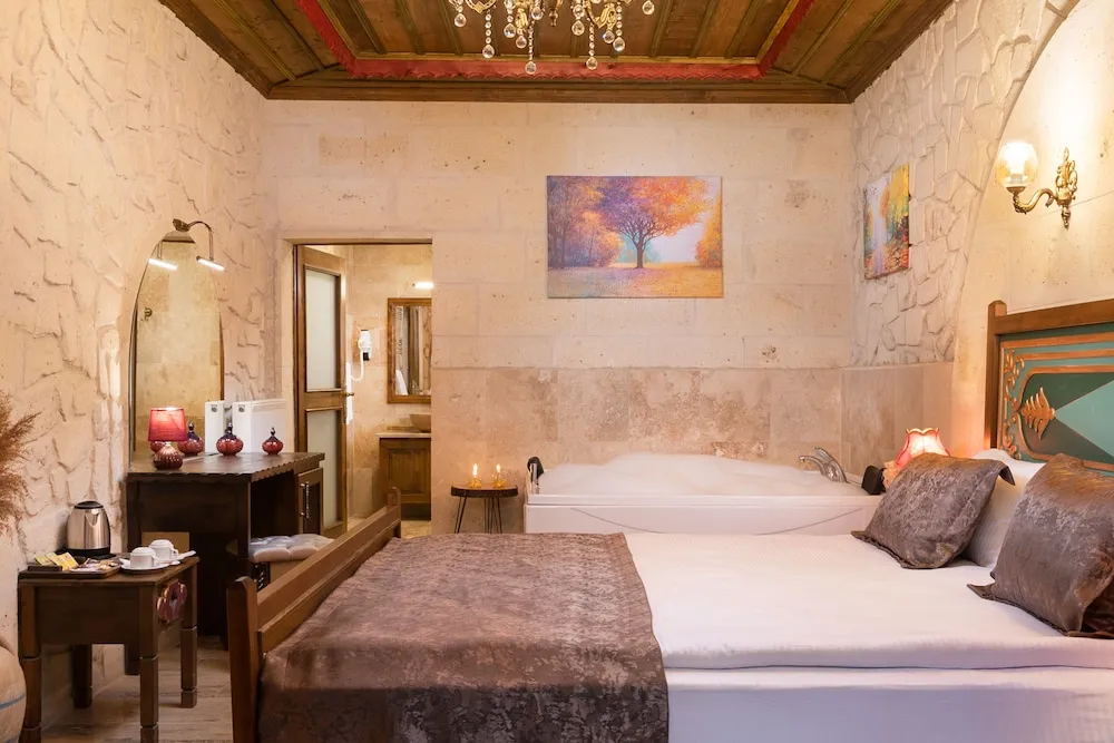 Romantic Tek Büyük Yataklı Oda