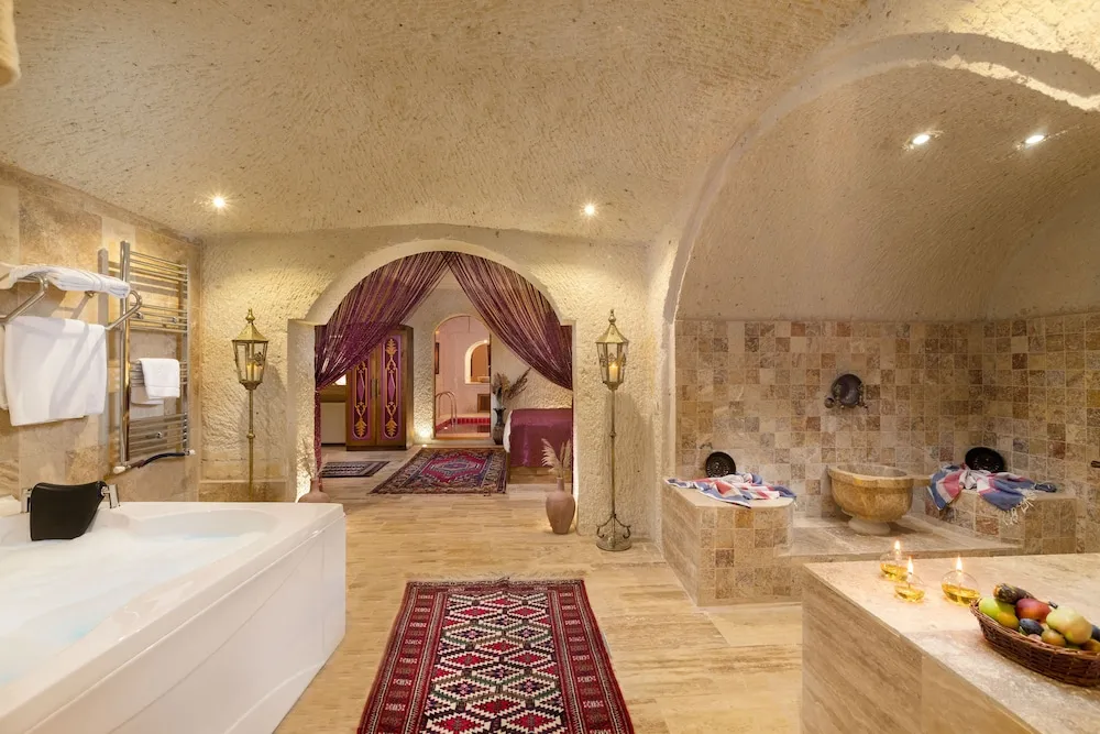 Royal Tek Büyük Yataklı Oda