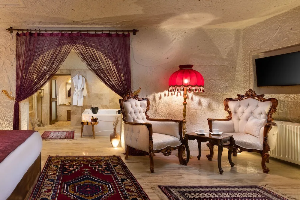 Royal Tek Büyük Yataklı Oda