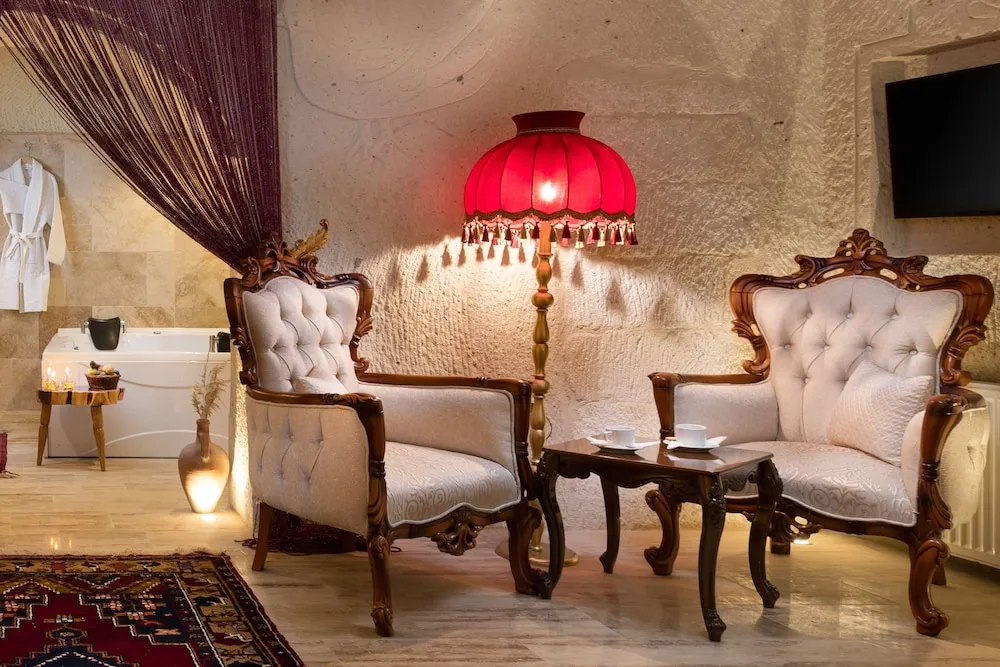 Royal Tek Büyük Yataklı Oda