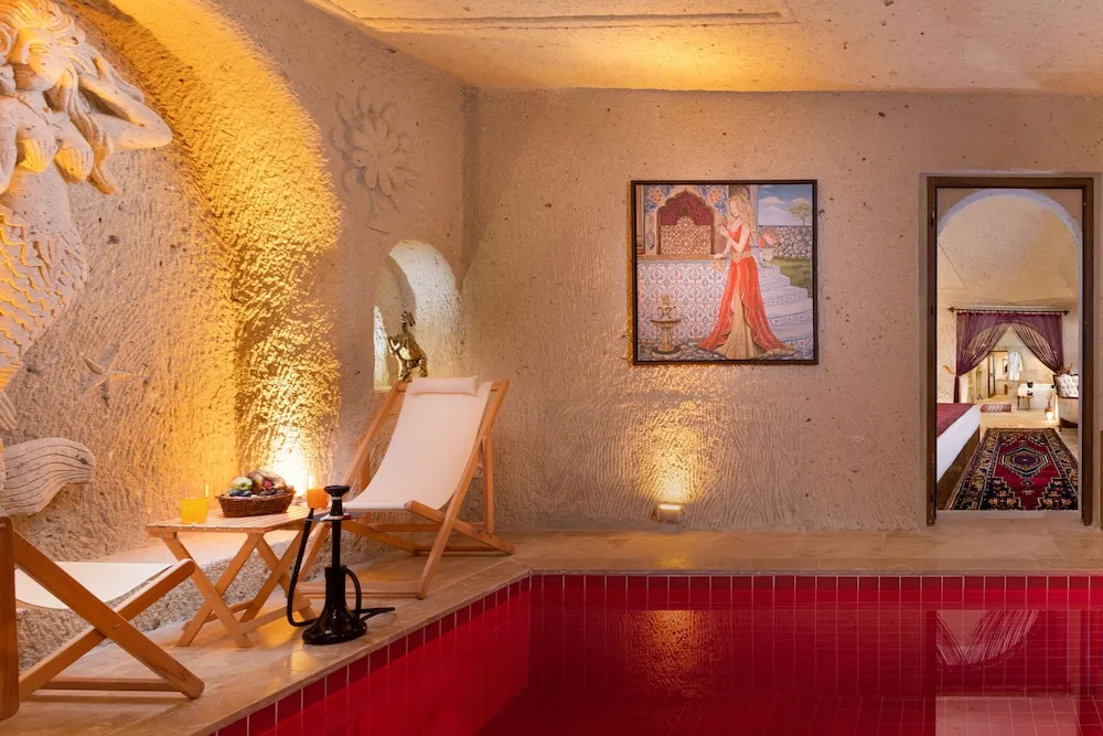 Royal Tek Büyük Yataklı Oda