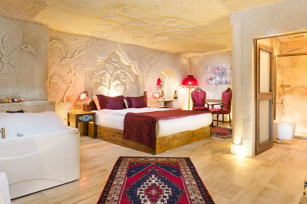 Luxury Tek Büyük Yataklı Oda