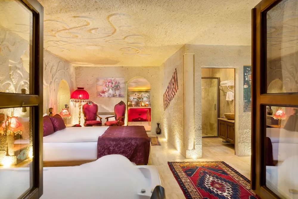 Luxury Tek Büyük Yataklı Oda