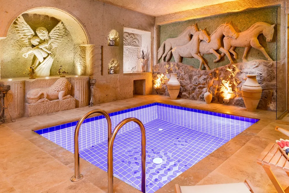 Luxury Tek Büyük Yataklı Oda