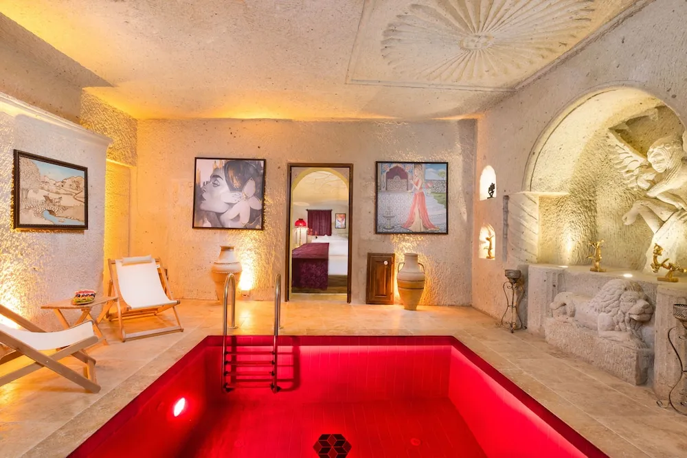 Luxury Tek Büyük Yataklı Oda