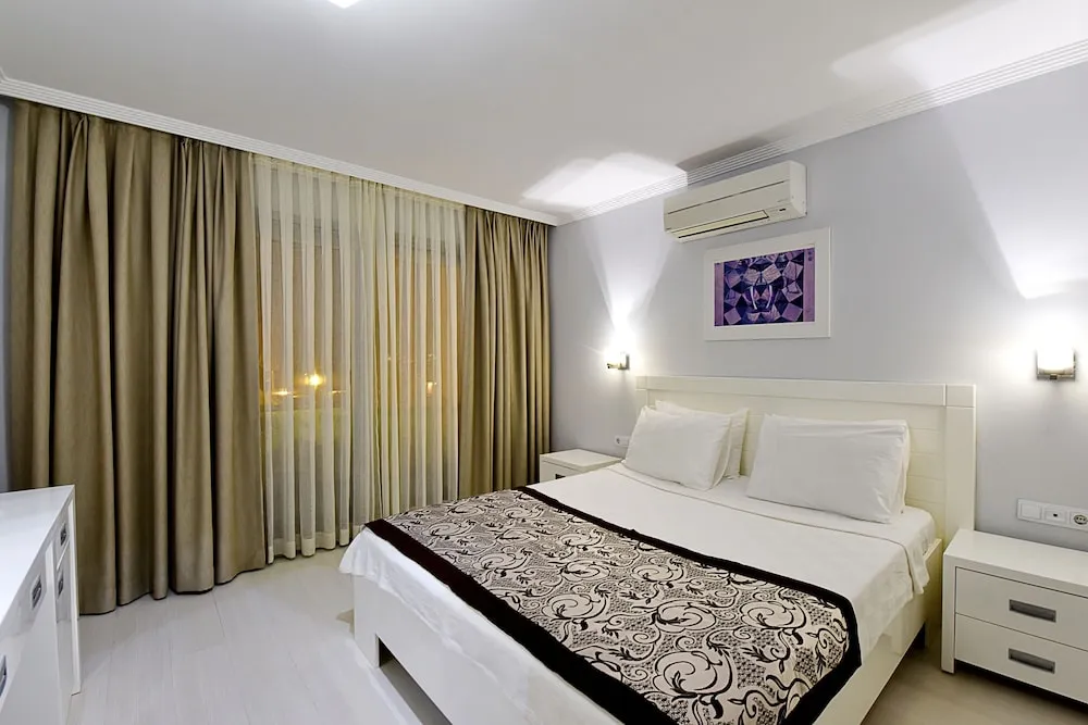 Apart Daire, 2 Yatak Odası, Bahçe Manzaralı