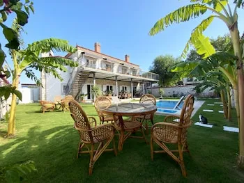 La Maison De Yasmine