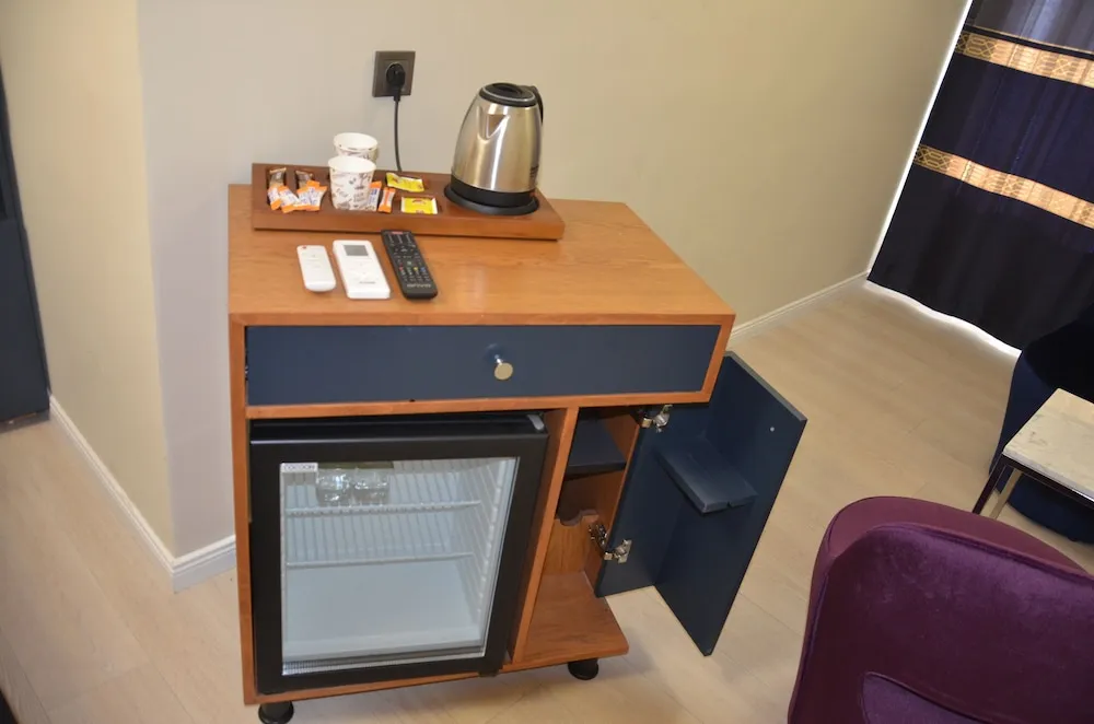 Deluxe Tek Büyük Yataklı Oda