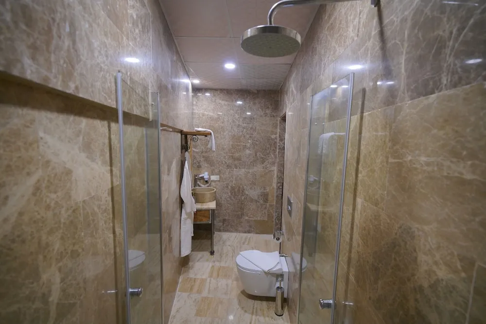 Superior Stone Room 9