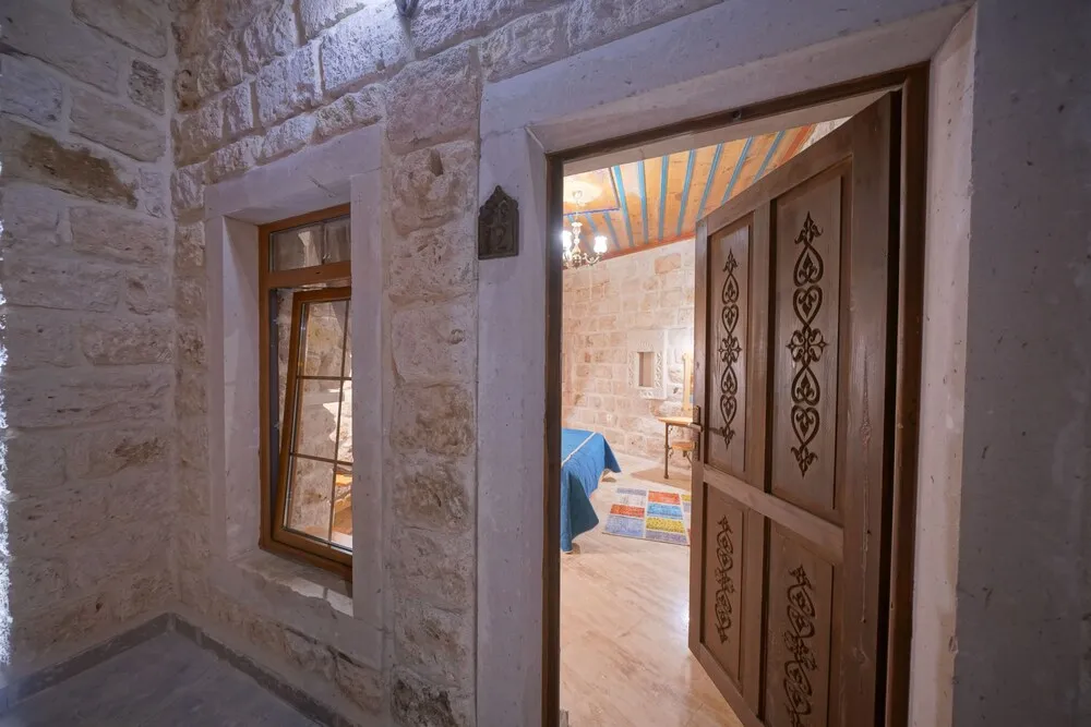 Superior Stone Room - 12