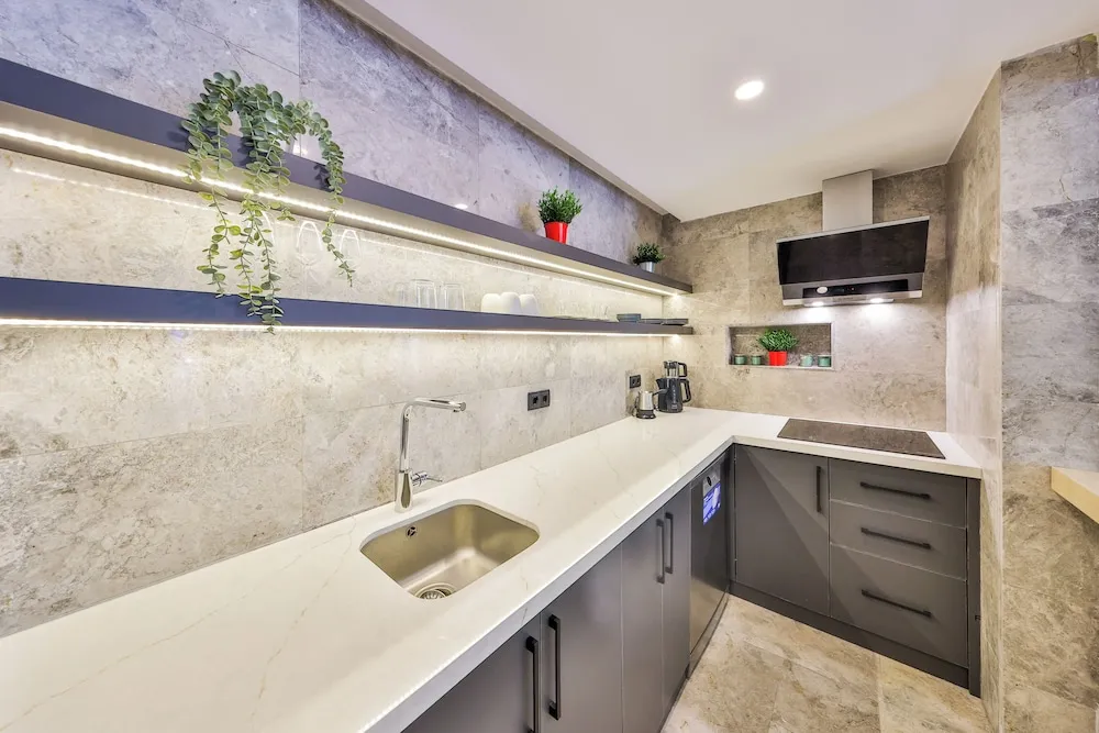 Deluxe Apart Daire