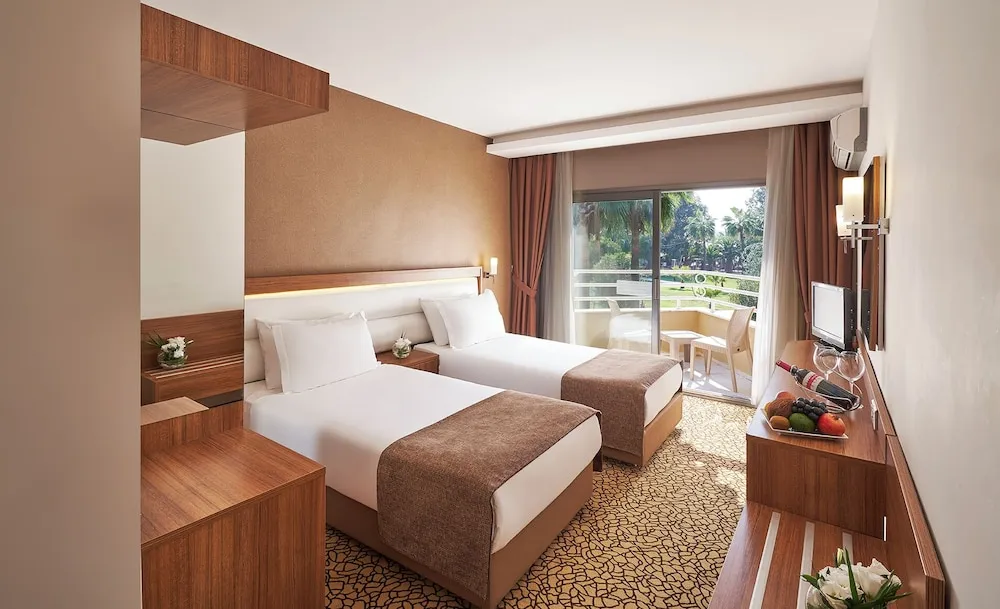 Standard Single Room (Club)
