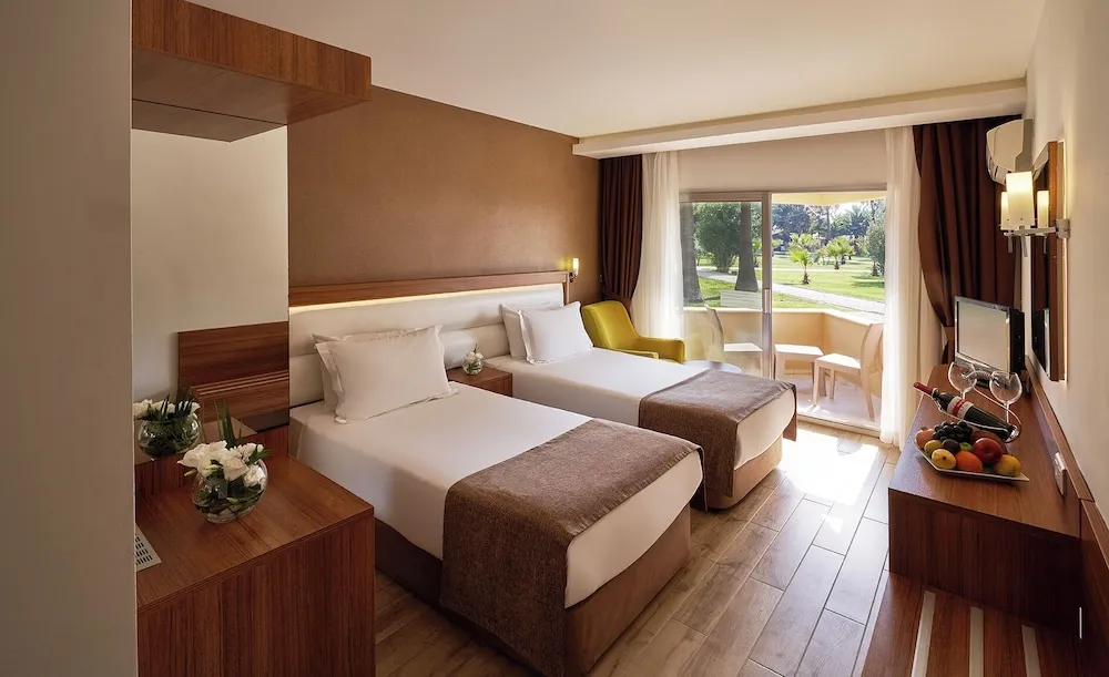 Standard Single Room (Club)