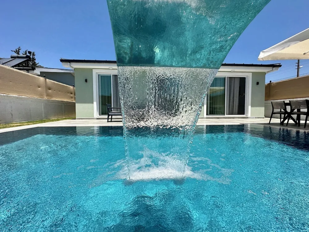 Villa, 3 Yatak Odası, Kişiye Özel Havuzlu, Havuz Manzaralı