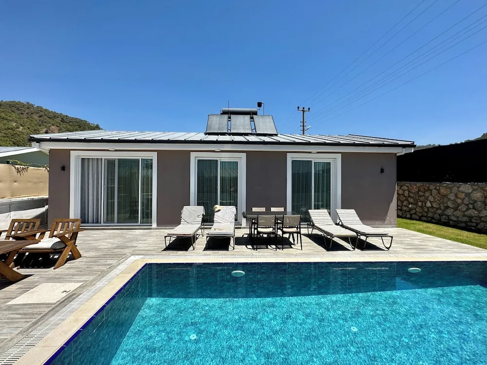 Villa, 3 Yatak Odası, Kişiye Özel Havuzlu, Havuz Manzaralı