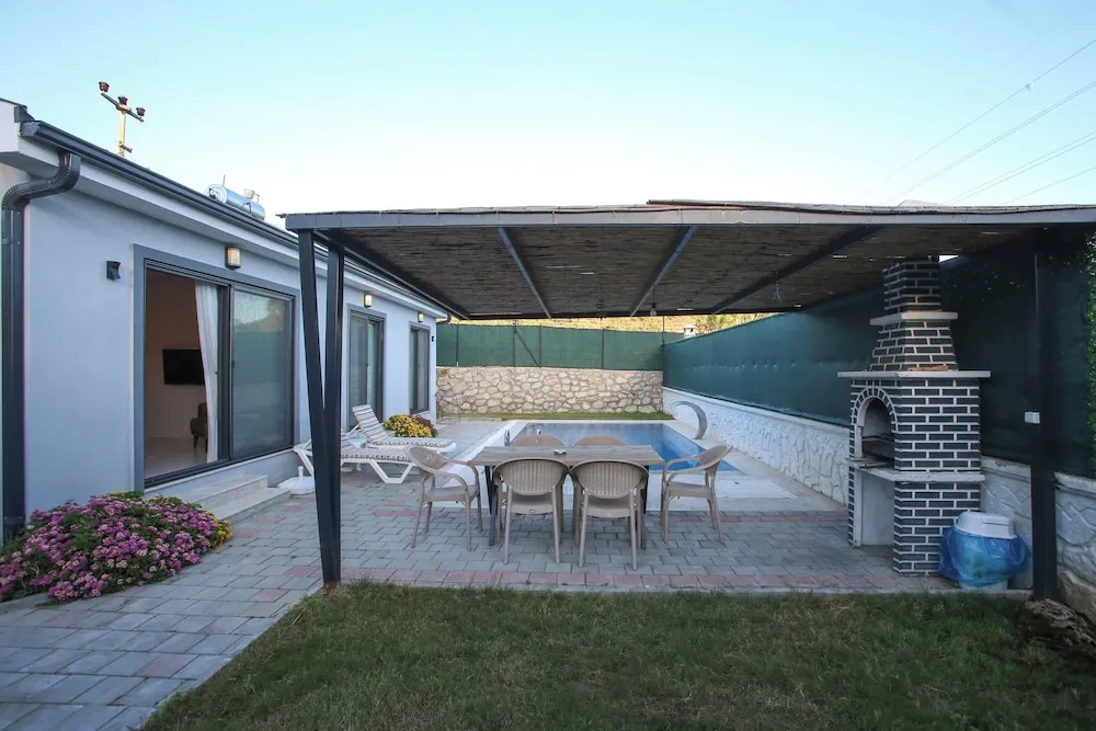 Villa, 2 Yatak Odası, Kişiye Özel Havuzlu, Havuz Manzaralı