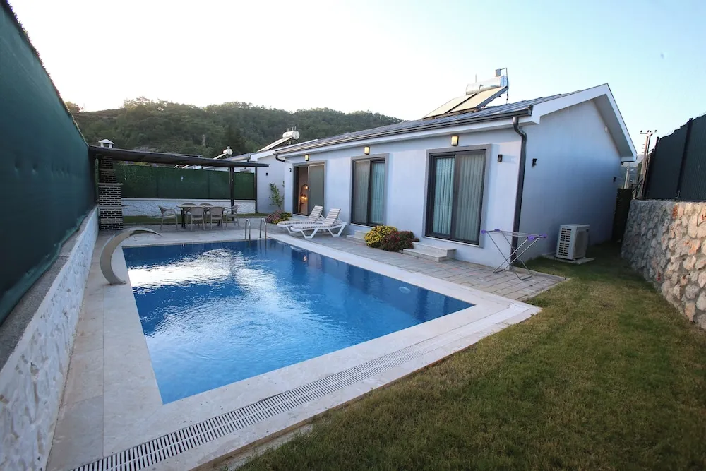 Villa, 2 Yatak Odası, Kişiye Özel Havuzlu, Havuz Manzaralı