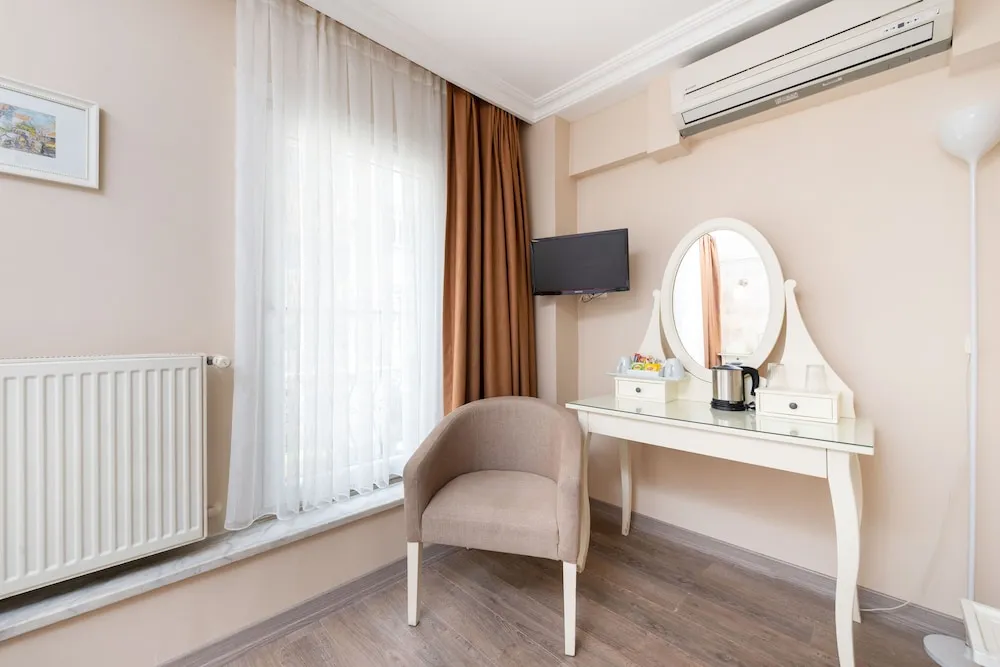 Economy Tek Büyük Yataklı Oda